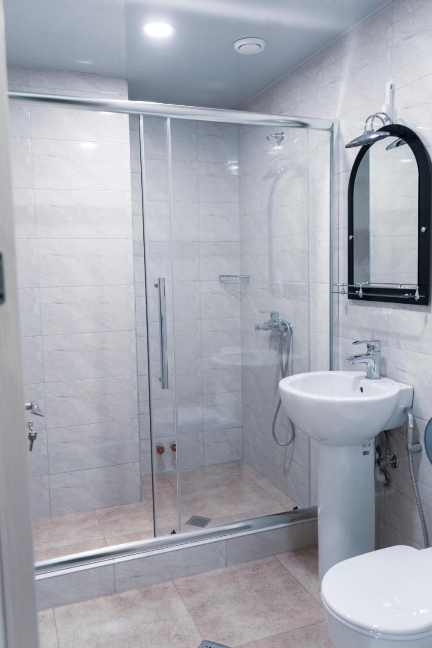 Avlabari Terrace Rooms 第比利斯 外观 照片