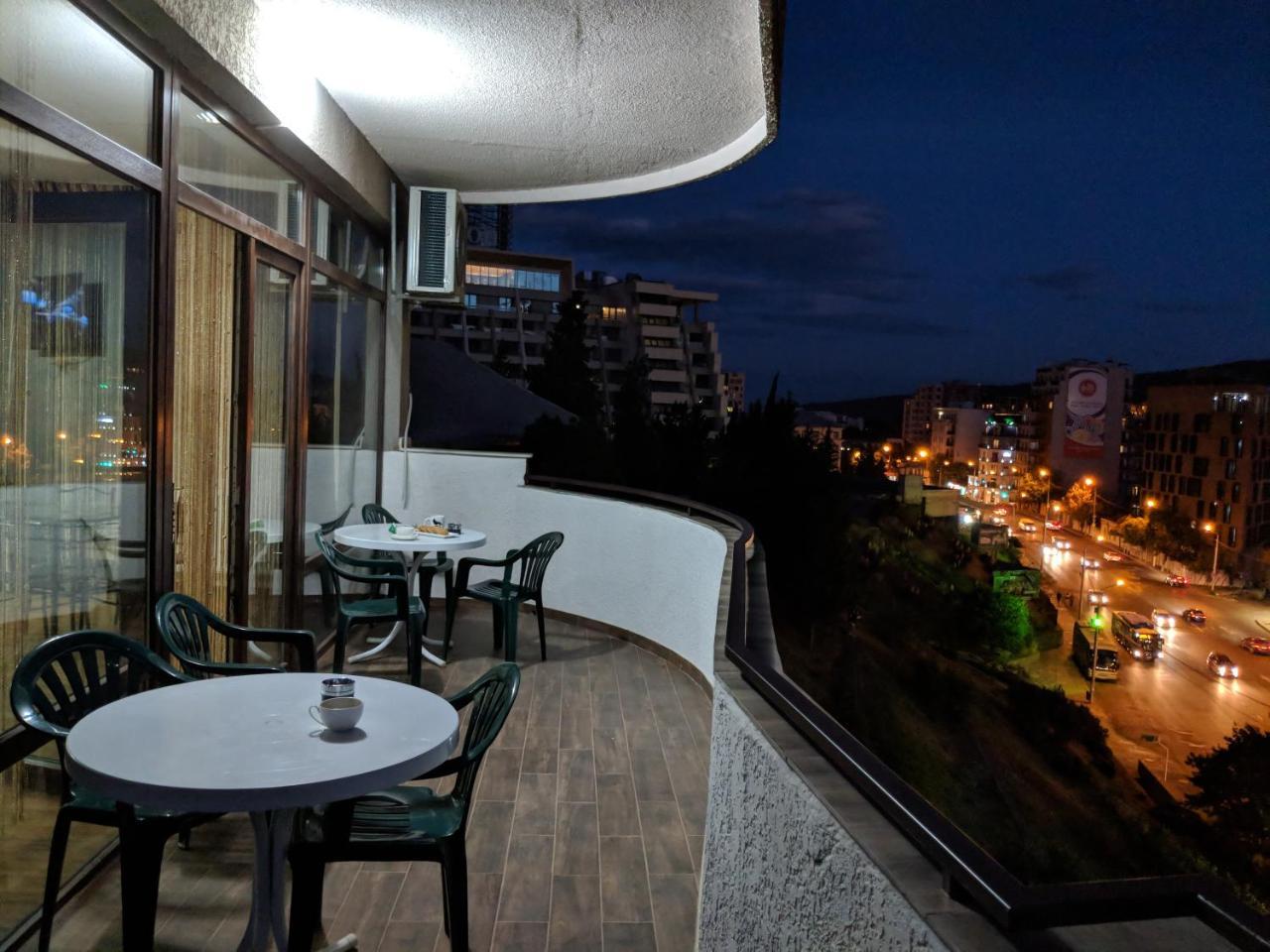 Avlabari Terrace Rooms 第比利斯 外观 照片